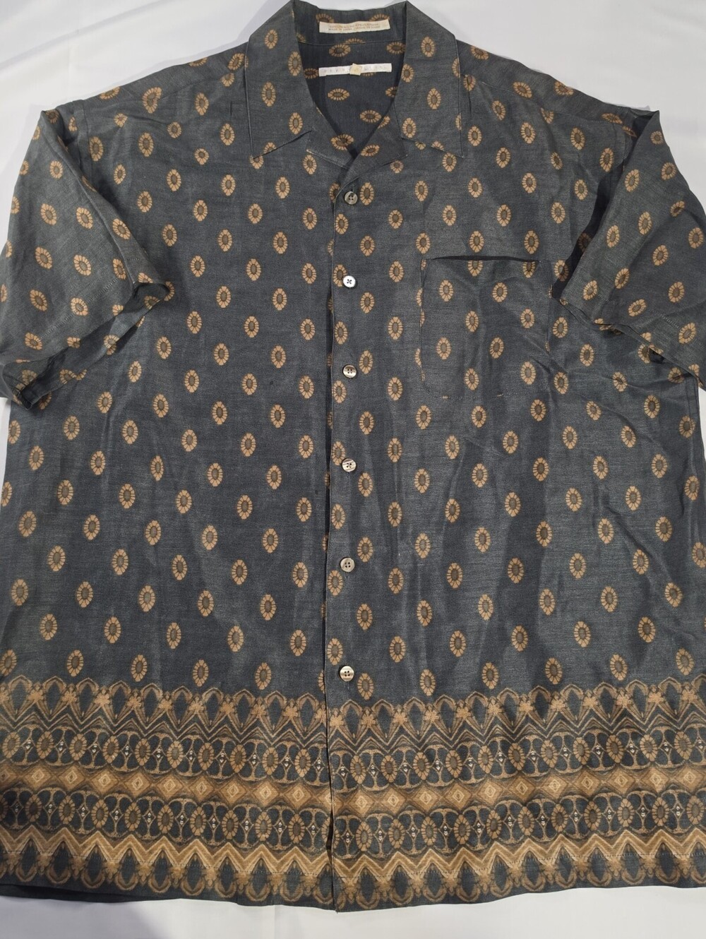 Perry Ellis Men Shirt Large Short Sleeve Silk Linen Button Up Leaf Print Tan Y2K